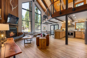 Four Summits- Hot Tub- Pool Table- Short Drive to Ski Resorits
